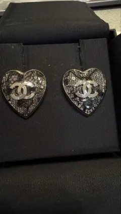 シャネル　ハートピアス　未使用　16万