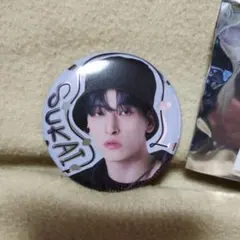 JO1 BEYOND THE DARK 公式缶バッジ 金城碧海