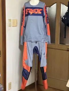 FOX レーサーパンツ 上下セットのサムネイル