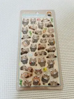 新品 レッサーパンダ ボンボンドロップシール