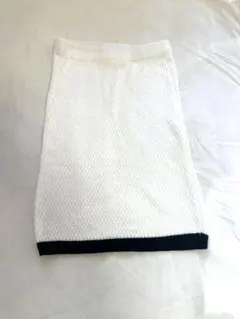 ホワイト ブラック リブ編みタイトスカート
