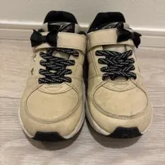キッズスニーカー