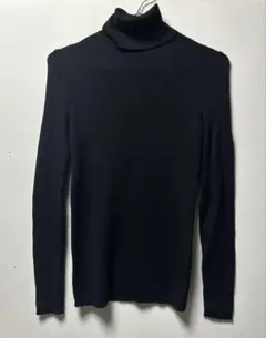 UNIQLO タートルネックニット　M