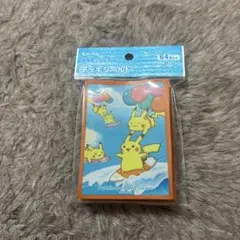 ポケモンカード デッキシールド なみのり＆そらをとぶピカチュウ
