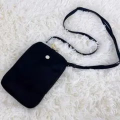 Item thumbnail for item 3650d0fe-51a7-40de-8ba2-4b1e06d17b85