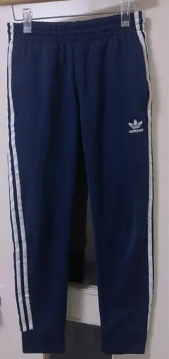ジャージ　パンツ　アディダス　ジョガー