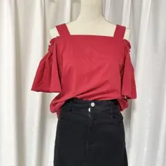 トップス　赤ブラウス オフショルダー 五分袖