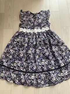 エニファム　140cm　花柄ワンピース