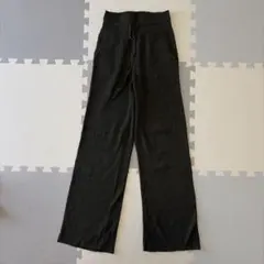 UNIQLO ウォッシャブルニットリブパンツ ダークグリーン 販売なし