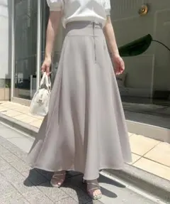 NICE CLAUP♡ライトグレー フレアスカートのサムネイル