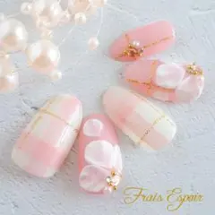 ライトピンクとフラワーのチェックネイル  （  ブライダル  ネイルチップ)