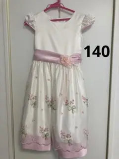 ホワイトピンクドレス 140 ピアノ発表会