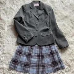 メゾピアノ　グレー ブレザー チェック柄スカート セット　ハート　刺繍