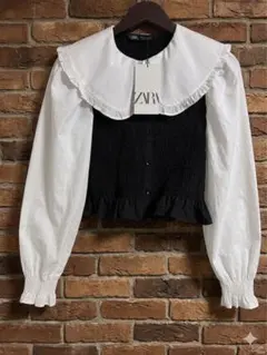 ZARA フリル付き長袖シャツ 新品