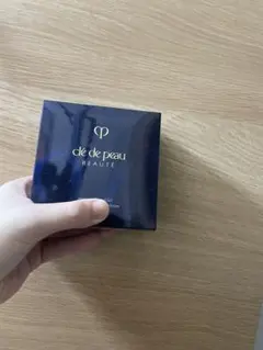 【新品未使用】クレドポーボーテ　タンクッションエクラレフィル