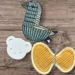 ミナペルホネンハンドメイド鳥ブローチ、ファミリアブローチなど