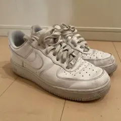 NIKE Air Force 1 白 スニーカーのサムネイル