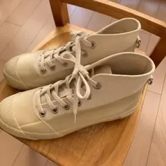 NOVESTA ハイカットスニーカー クリームのサムネイル