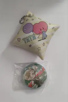BT21 TATA キーホルダーと BTS V（テテ）バッジセット