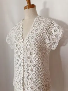 used レトロ 白 総レース ベスト 古着 ヴィンテージ vintageのサムネイル