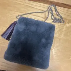 AZUL bymoussy ファー ショルダーバッグ タッセル付き