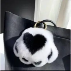 犬 ふわふわ 可愛い キーリング 肉球 バッグチャーム キーホルダー k005i