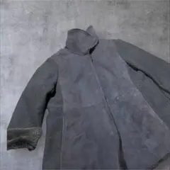 ムートンリアル