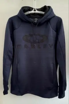 【美品】OAKLEY オークリー　パーカー　スウェット　刺繍　M ネイビー系