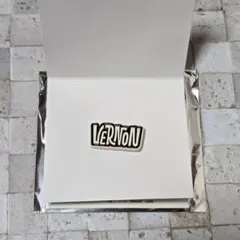 SEVENTEEN HOLIDAY ピンズ バーノン