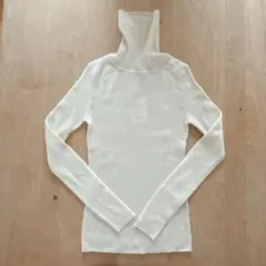 【UNIQLO】エクストラファインメリノリブタートルネック　S オフホワイト