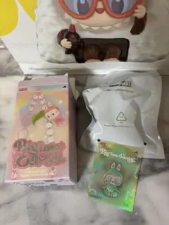 POPMART LABUBU フォンチャーム　SERENITY