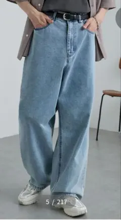 セミワイドデニムパンツのサムネイル