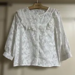 INGNI フリル付きホワイトブラウス