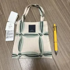希少minä perhonenミニバッグ paradis 未使用品 - メルカリ