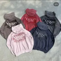 完売 younger song ロゴジップパーカー ピンク M エンブレム 刺繍