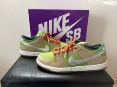 Nike SB ダンク スニーカー グリーン/ベージュ
