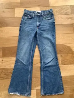 ZARA デニム　フレアパンツ ブルー