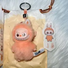 ラブブ　ぬいぐるみペンダント(J）