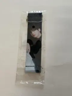 TXTフラッグキーホルダーTAEHYUNカプセルトイ テヒョン
