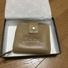 LONGCHAMP 二つ折り財布 ベージュ系のサムネイル
