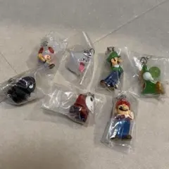 や*か様 新品: スーパーマリオ　めじるしアクセサリー7個セット