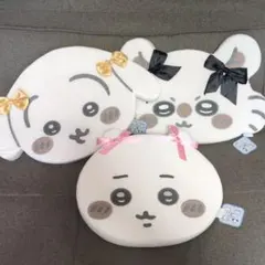 ちいかわ　低反発クッション　リボン　うさぎ　モモンガ　3種セット