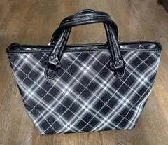 【極美品】BURBERRY Blue Label ノバチェック柄 黒ハンドバッグ
