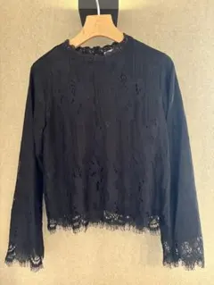 w closet 黒　レースブラウスのサムネイル