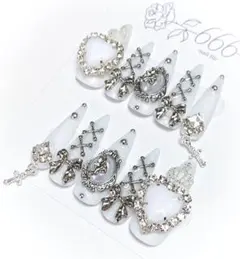 【No.020】ネイルチップ　地雷系量産型サブカルゴシックゴテゴテゴスロリ