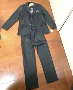 黒ストライプ フォーマルスーツ 150cm ネクタイ、ベスト付き