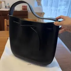 VASIC Mary ハンドバッグ バケットバッグ ブラック×ネイビー 23AW