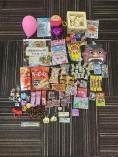 おもちゃとお菓子の詰め合わせセット