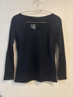 新品♡Le souk ブラック 長袖 ＶネックTシャツ カットソー38のサムネイル