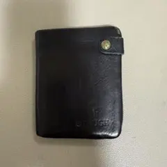 TOUGH 二つ折り財布 黒 レザー